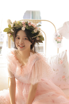 维荣的妻子